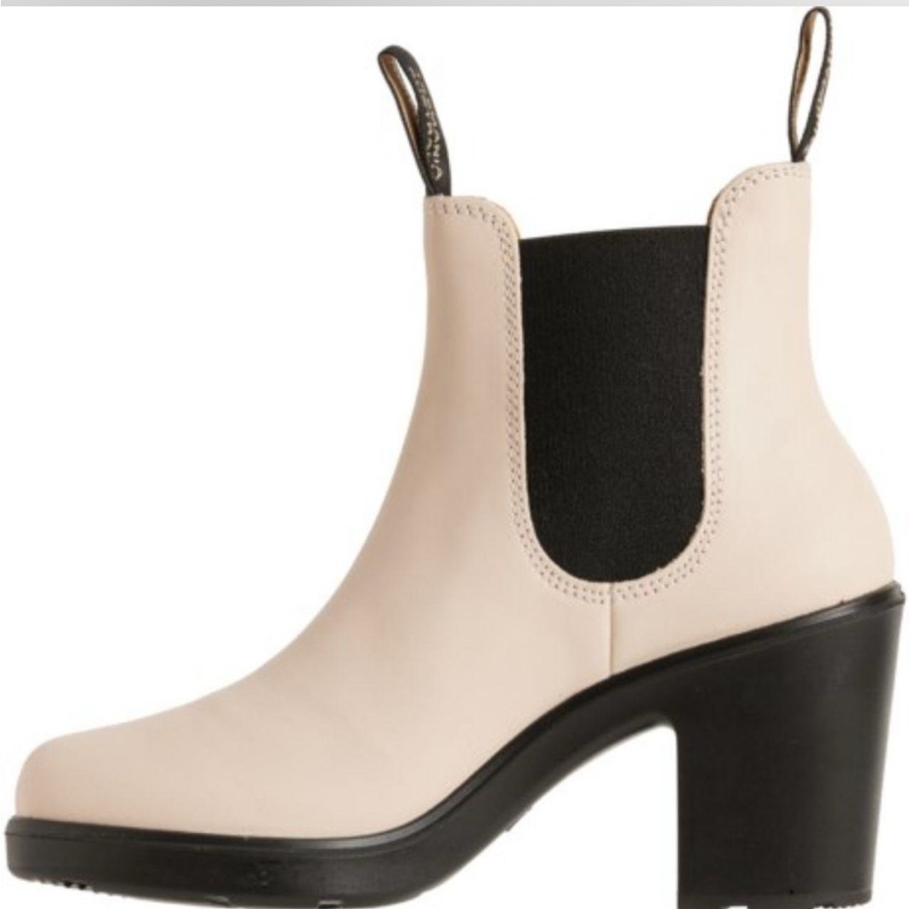 Blundstone Women's Tan Heeled Boots - Picture 4 of 6